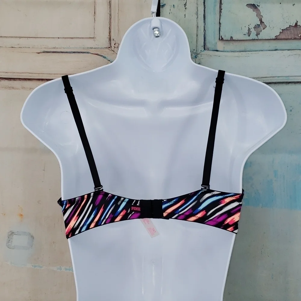 Victoria's Secret Pink Racerback Lot of 2‎ Bras